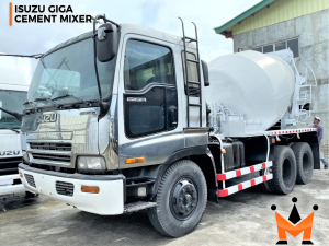 Isuzu Giga Cement Mixer