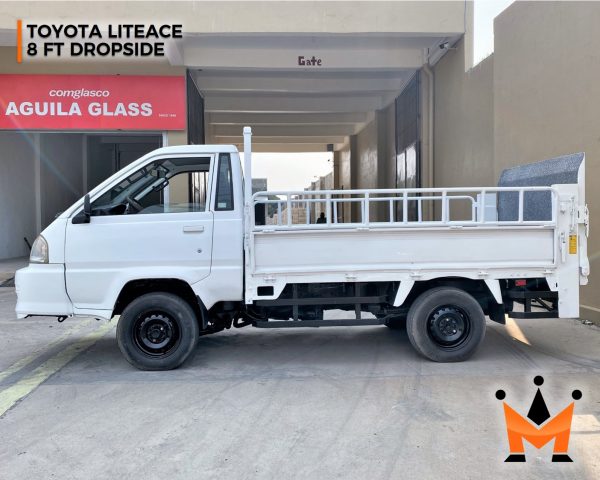 Toyota LiteAce Dropside with Power Lift Tailgate - Image 3