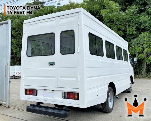 Toyota Dyna 14 Feet FB - Image 3