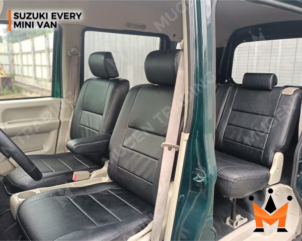 Suzuki Every DA64 Minivan - Image 26