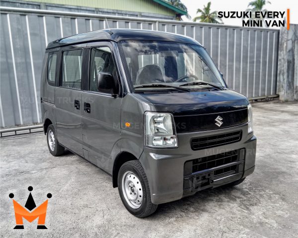 Suzuki Every DA64 Minivan - Image 14