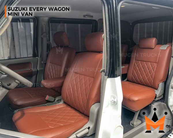 Suzuki Every Wagon DA64 Minivan - Image 25