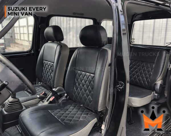 Suzuki Every DA52 Minivan - Image 17