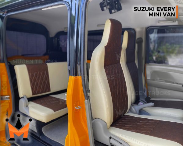 Suzuki Every DA17 Minivan - Image 22